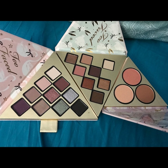 Too faced holiday package 2018 - Picture 1 of 1